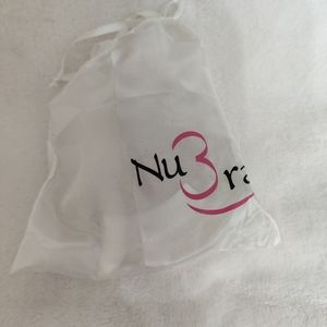 Nubra adhesive bra
